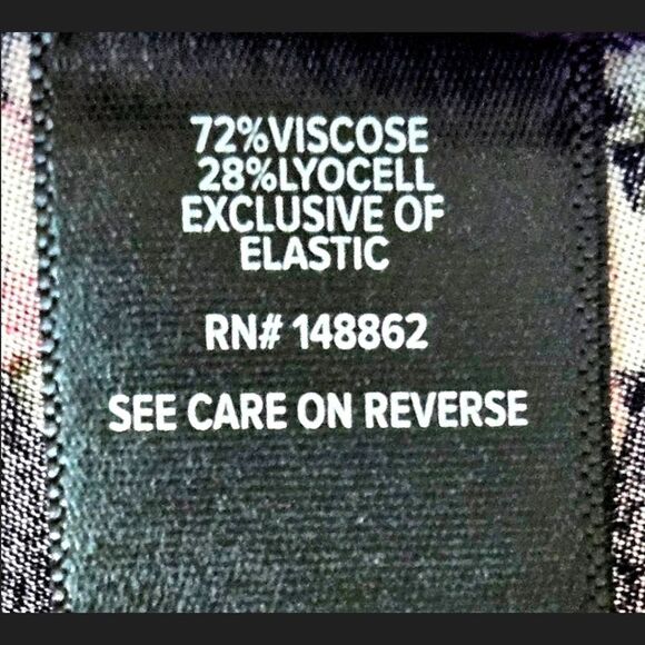 TORRID PLUS Mini Challis Hook & eye Skull, Rose ,Skater dress Size 2X - Picture 13 of 16